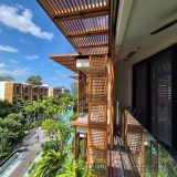 Intercontinental residences